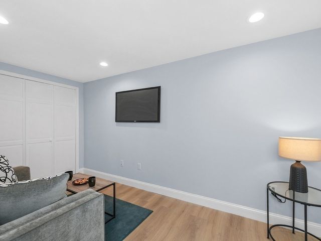 26 Fuller Street 2, Waltham, MA 02453