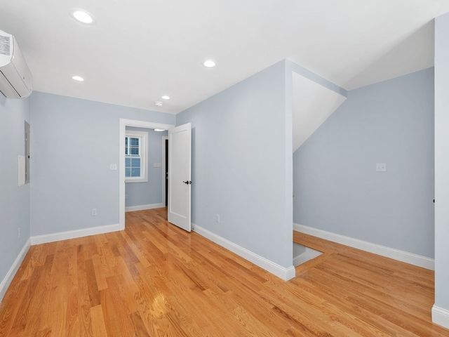 26 Fuller Street 2, Waltham, MA 02453