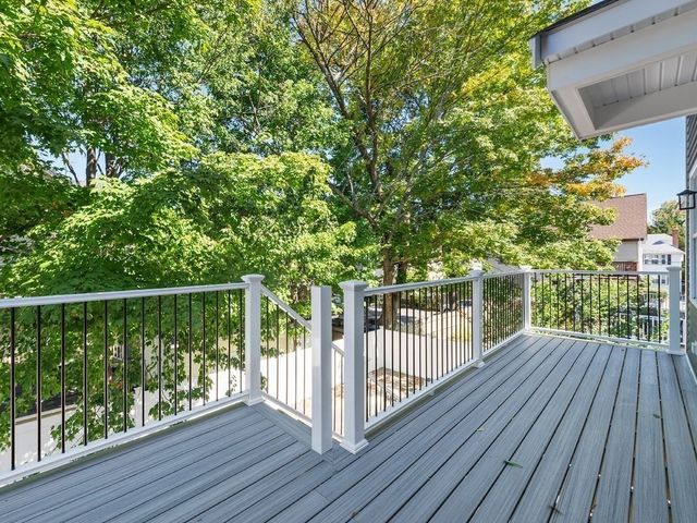 26 Fuller Street 2, Waltham, MA 02453