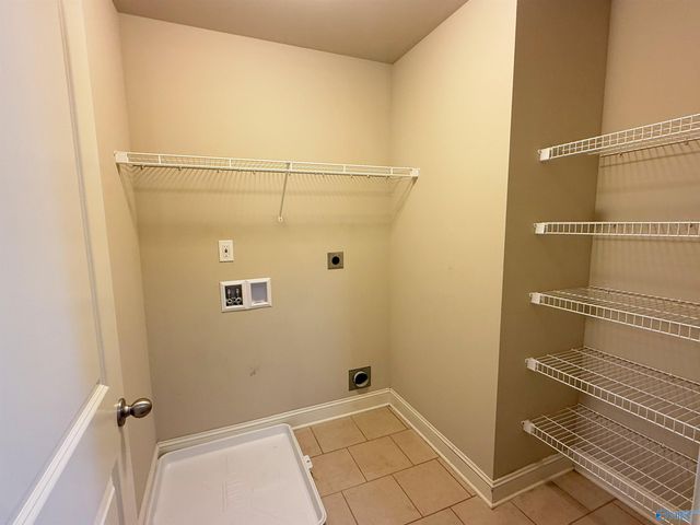 11 Sudworth Drive, Huntsville, AL 35824
