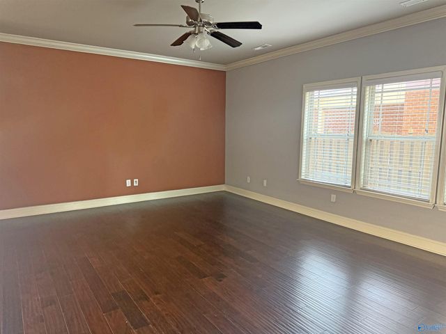 11 Sudworth Drive, Huntsville, AL 35824