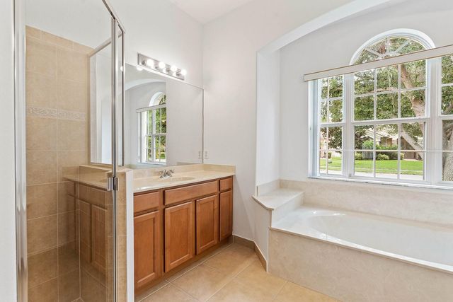 3877 SHOREVIEW DRIVE, Kissimmee, FL 34744