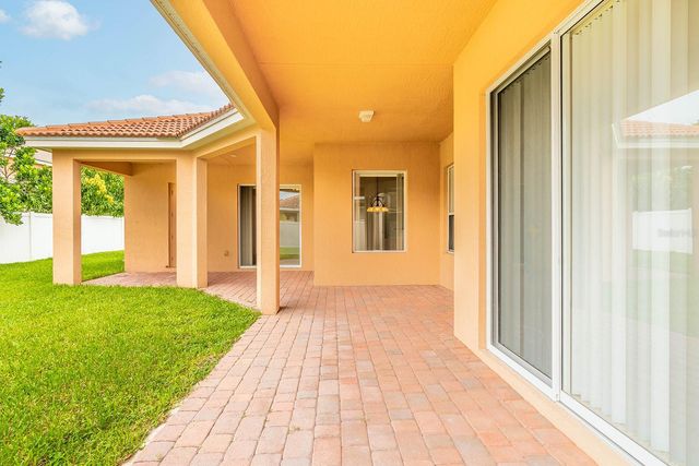 3877 SHOREVIEW DRIVE, Kissimmee, FL 34744