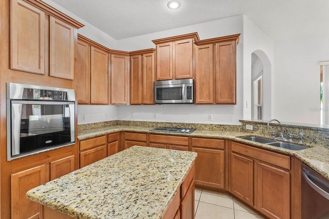 3877 SHOREVIEW DRIVE, Kissimmee, FL 34744