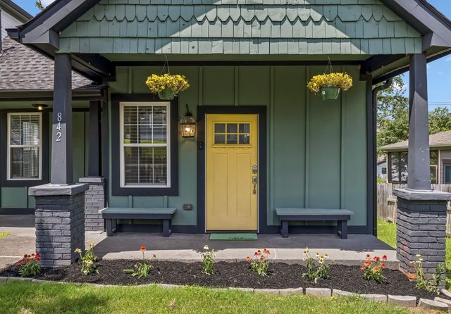 842 N 2nd St, Nashville, TN 37207