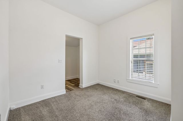 842 N 2nd St, Nashville, TN 37207