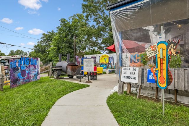 842 N 2nd St, Nashville, TN 37207