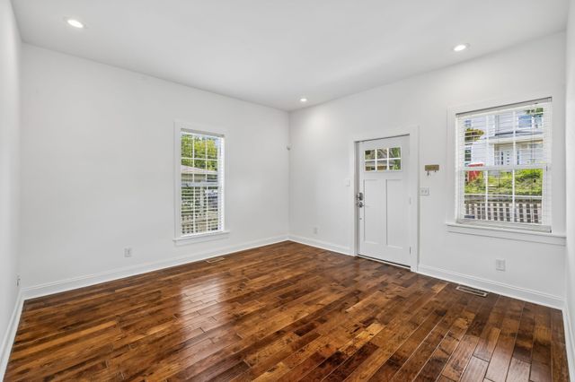 842 N 2nd St, Nashville, TN 37207