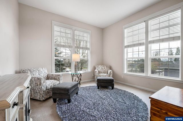 1401 Ranier Lp NW, Salem, OR 97304