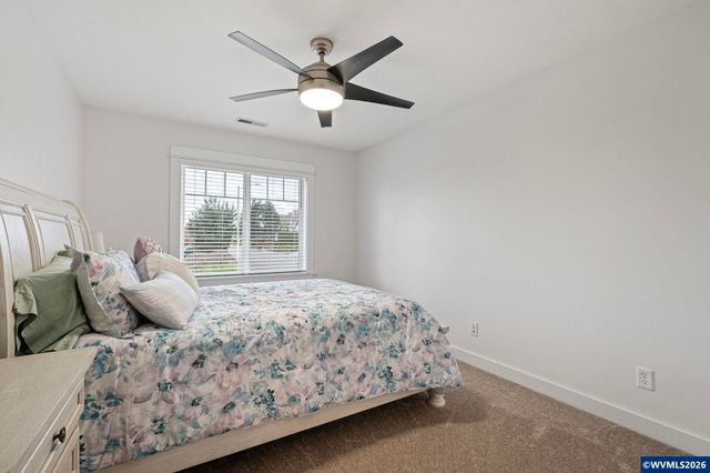 1401 Ranier Lp NW, Salem, OR 97304