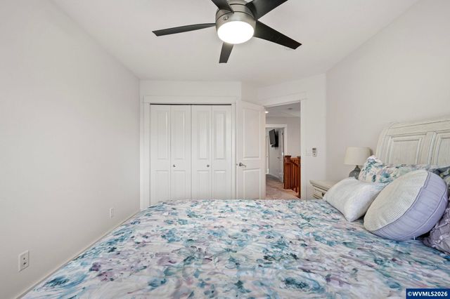 1401 Ranier Lp NW, Salem, OR 97304