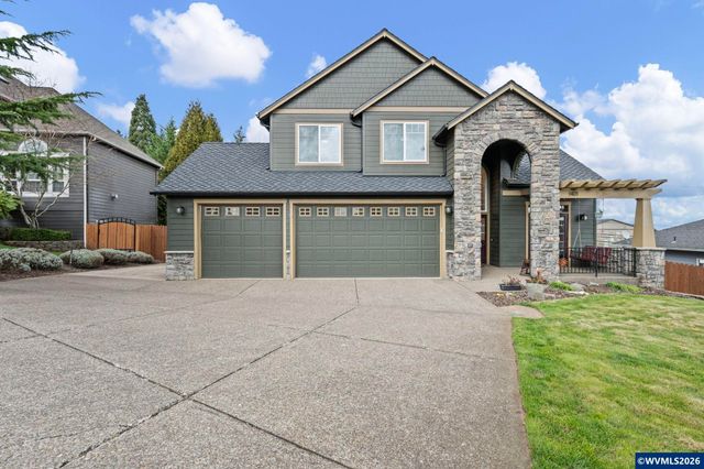 1401 Ranier Lp NW, Salem, OR 97304