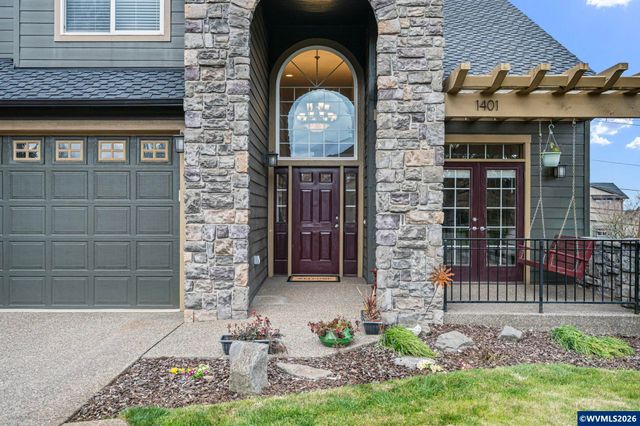 1401 Ranier Lp NW, Salem, OR 97304