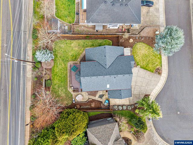 1401 Ranier Lp NW, Salem, OR 97304