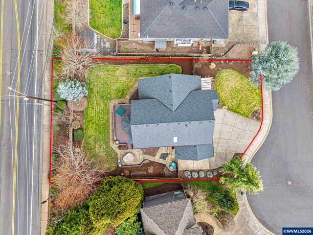 1401 Ranier Lp NW, Salem, OR 97304