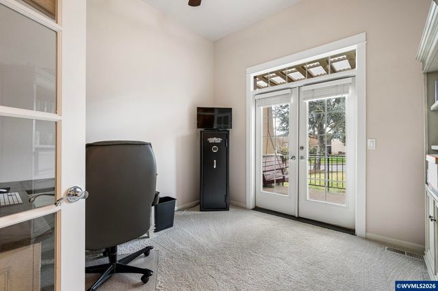 1401 Ranier Lp NW, Salem, OR 97304