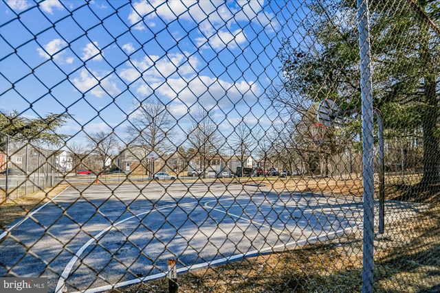 1811 SPARROW CT, Severn, MD 21144