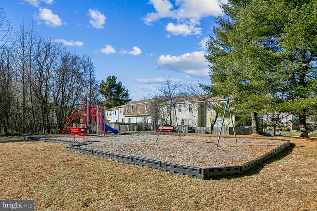 1811 SPARROW CT, Severn, MD 21144