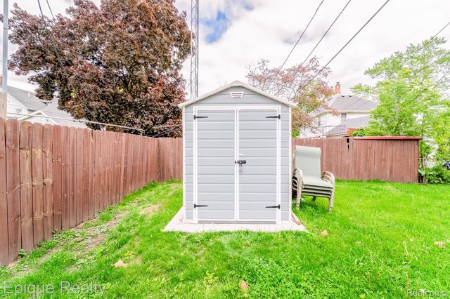 616 Hubble Street, Monroe, MI 48161
