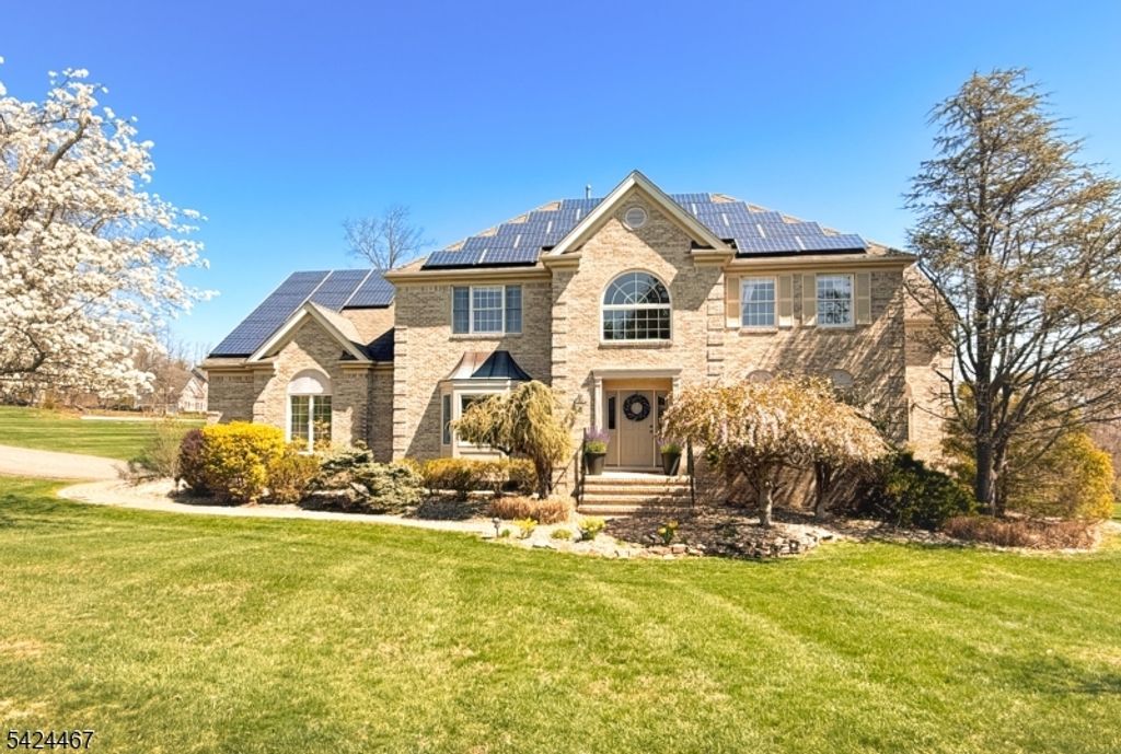 2 Moonlight Trl, Raritan Twp., NJ 08822