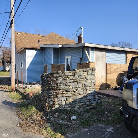 321 S Madison Avenue, Anderson, IN 46016