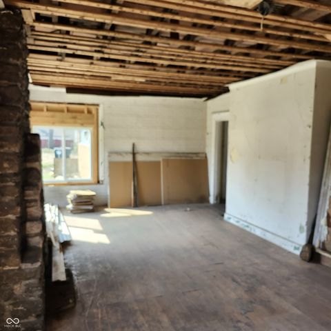 321 S Madison Avenue, Anderson, IN 46016