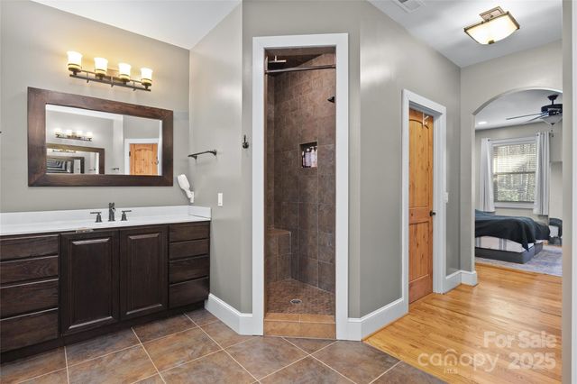 102 Wolf Shoals Drive, Hendersonville, NC 28739