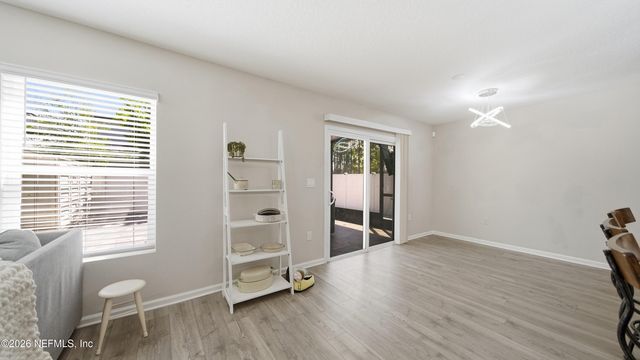 2029 CONSTITUTIONAL REPUBLIC Place, Jacksonville, FL 32221