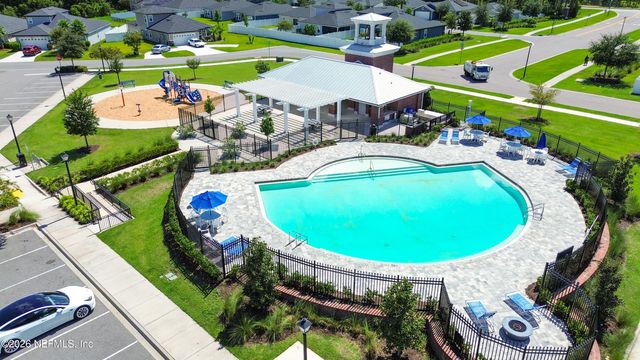 2029 CONSTITUTIONAL REPUBLIC Place, Jacksonville, FL 32221