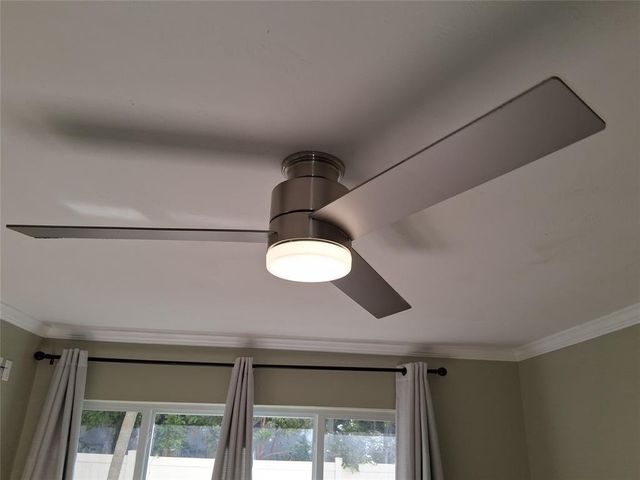 5720 NE 22nd Way 406, Fort Lauderdale, FL 33308