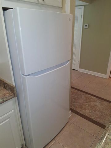 5720 NE 22nd Way 406, Fort Lauderdale, FL 33308