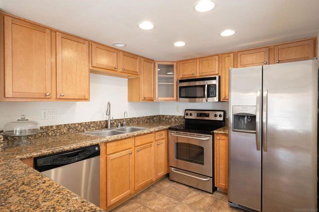 15353 Maturin Dr 115, San Diego, CA 92127