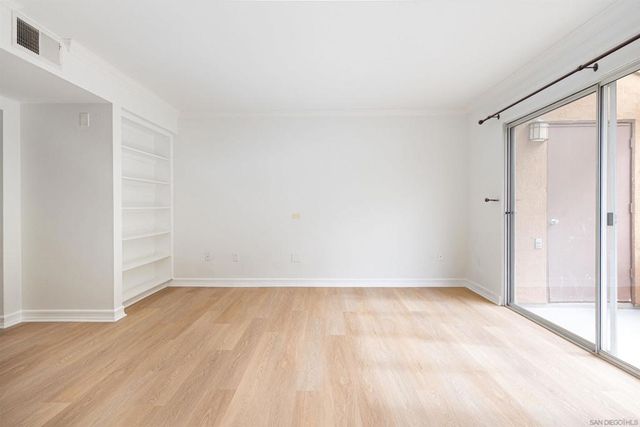 15353 Maturin Dr 115, San Diego, CA 92127