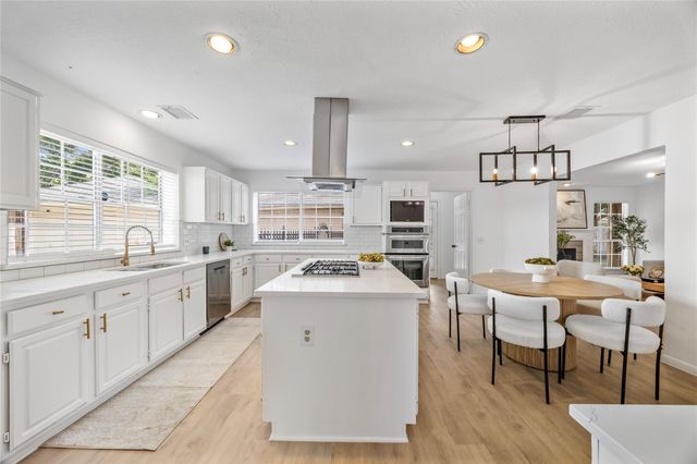 10310 Minturn, Lane, Houston, TX 77064