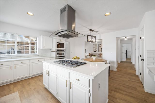 10310 Minturn, Lane, Houston, TX 77064