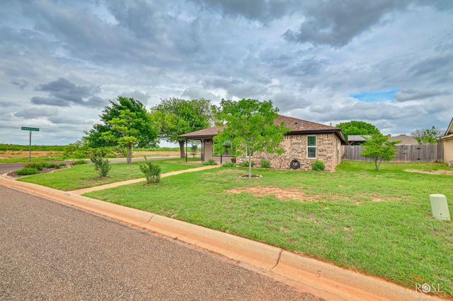 5801 Davenport Drive, San Angelo, TX 76901