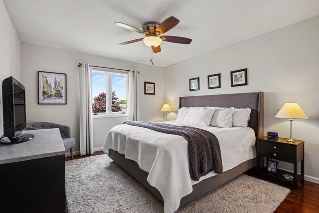 415 Sandpiper Drive, Grand Haven, MI 49417