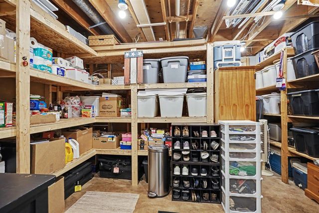 415 Sandpiper Drive, Grand Haven, MI 49417
