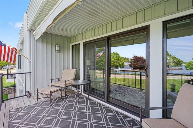 415 Sandpiper Drive, Grand Haven, MI 49417