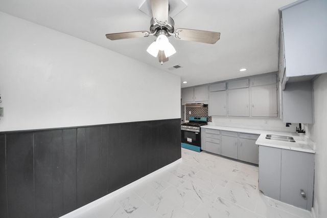 1907 Marguerite Lane, Pasadena, TX 77502