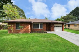 1907 Marguerite Lane, Pasadena, TX 77502