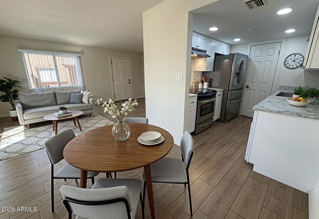 4513 E Riverside Street, Phoenix, AZ 85040