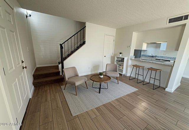 4513 E Riverside Street, Phoenix, AZ 85040