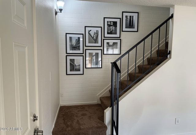 4513 E Riverside Street, Phoenix, AZ 85040