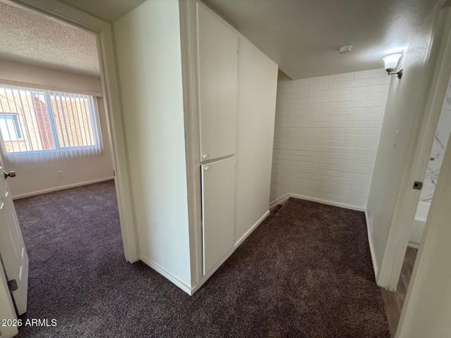 4513 E Riverside Street, Phoenix, AZ 85040