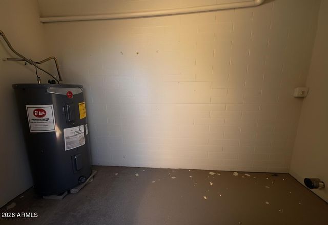 4513 E Riverside Street, Phoenix, AZ 85040