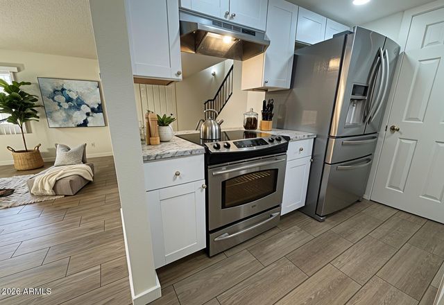 4513 E Riverside Street, Phoenix, AZ 85040