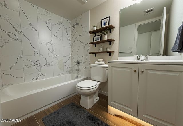 4513 E Riverside Street, Phoenix, AZ 85040