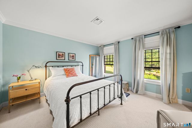 43 Carriage House 43, Enfield, CT 06082