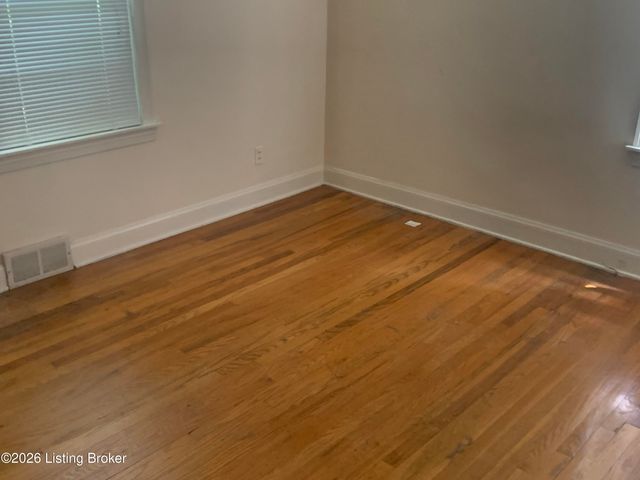 5412 Westhall Ave, Louisville, KY 40214